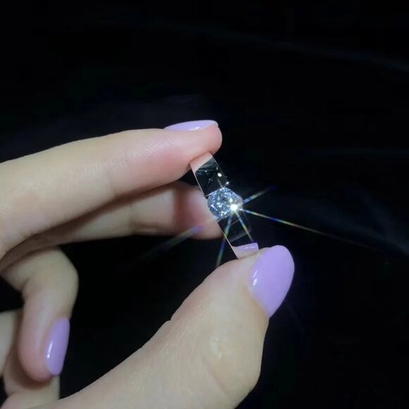 Beautiful Ladies Diamond Tension Ring / Band, .925 Solid Sterling Silver - Picture 8 of 11